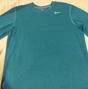 Nike tee